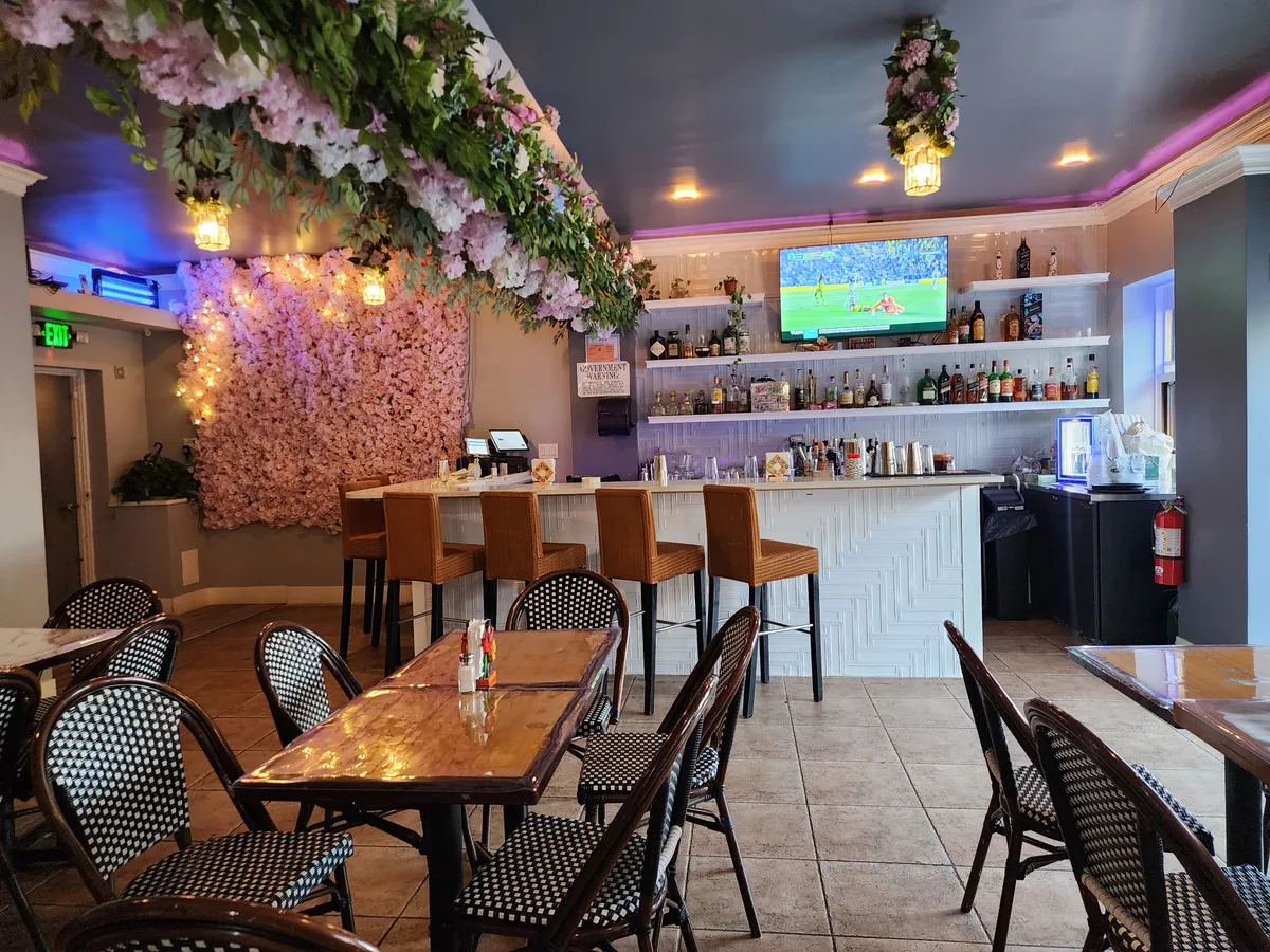 Cocina Mi Encanto Mexa Food business photo