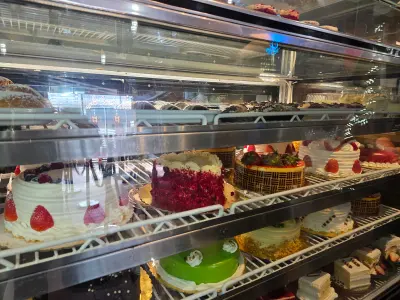 Piece-A-Cake, Google photo 4