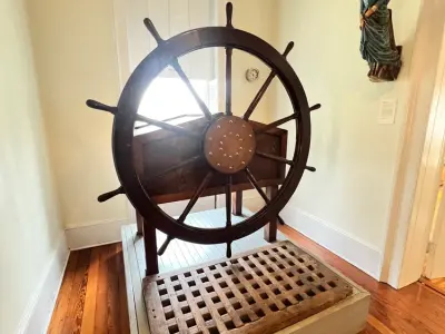 The Noble Maritime Collection, Google photo 4