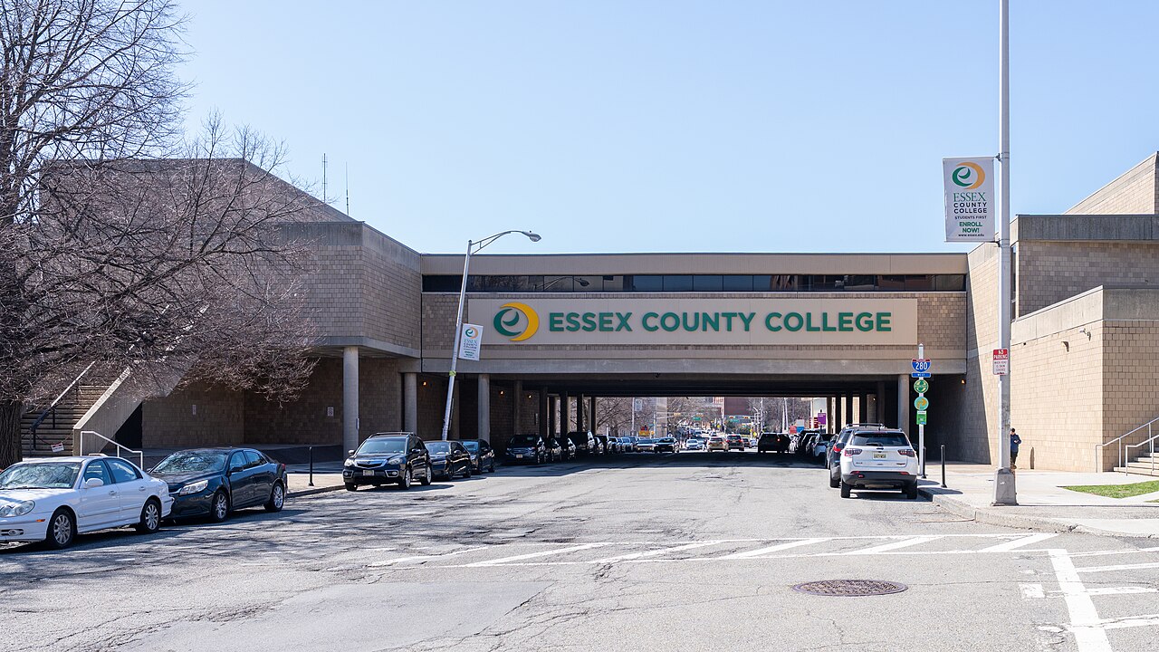 Essex County College campus, photo 2 of 2