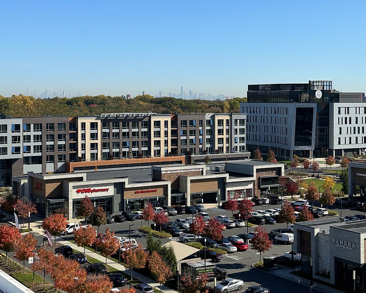Hynes Hall and The Shoppes at Vermella, Kean University
