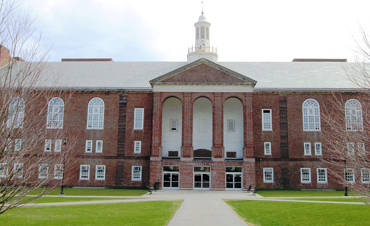 2016 Brooklyn College Roosevelt Hall, CUNY Brooklyn College