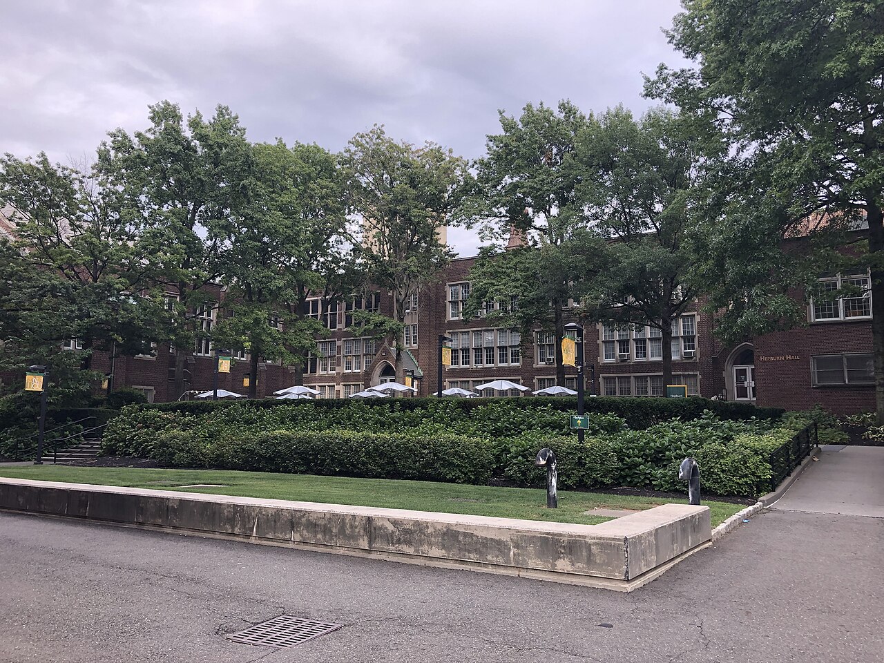 NJCU.Hepburn Hall.(rear), New Jersey City University
